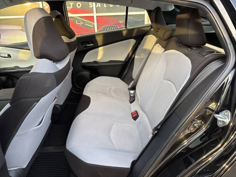 2022 Toyota Prius LE AWD-e