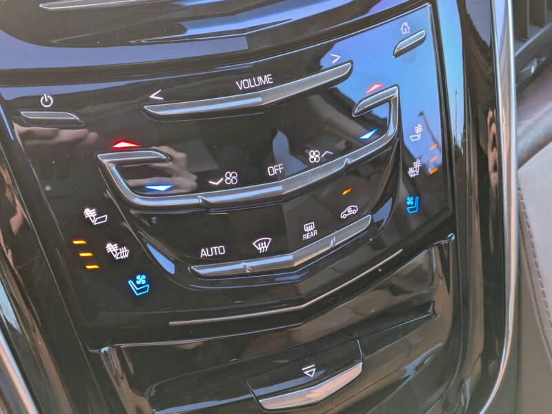 2015 Cadillac Escalade ESV Platinum