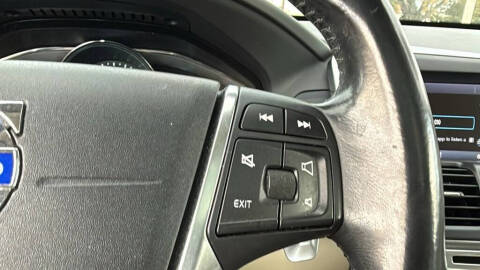 2015 Volvo XC60 T6 Drive-E Premier Plus