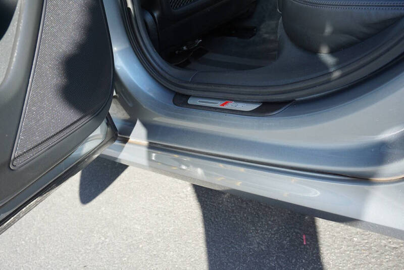 2013 Audi S6 4.0T quattro Prestige