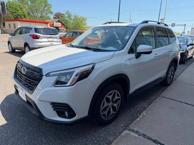 2023 Subaru Forester Premium