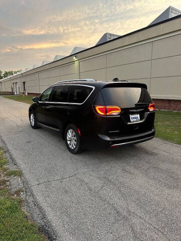 2018 Chrysler Pacifica Touring L