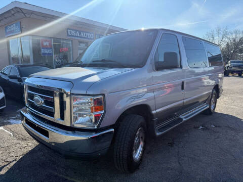 2014 Ford E-Series E-150
