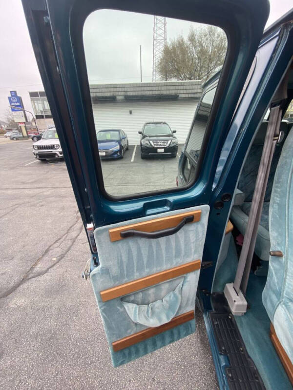 1993 Chevrolet Chevy Van G20