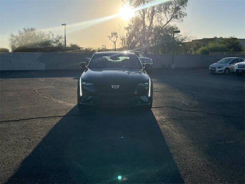 2025 Cadillac CT4 Premium Luxury