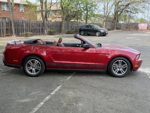 2010 Ford Mustang V6