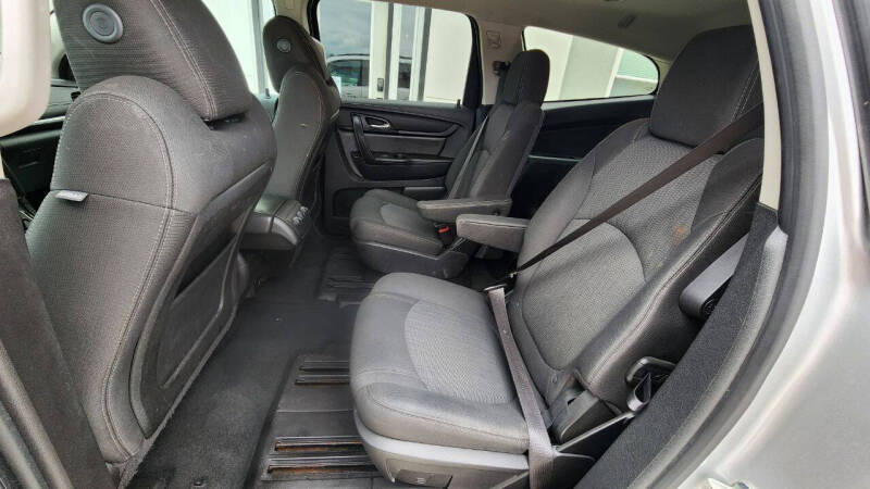 2017 Chevrolet Traverse LT