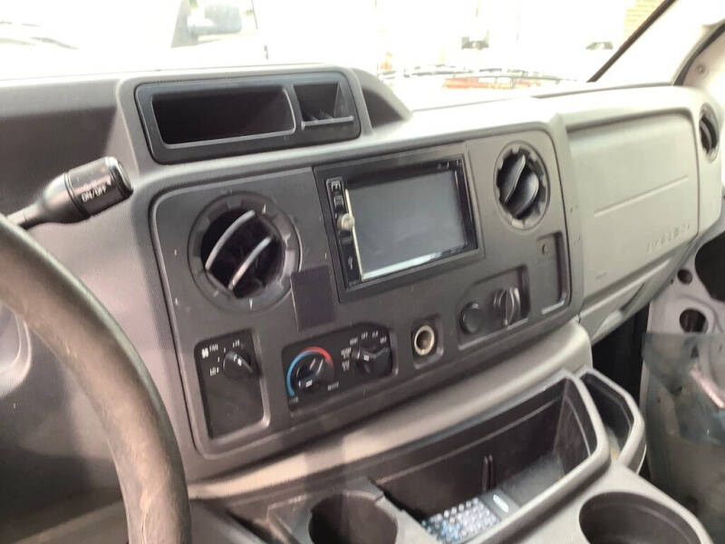 2009 Ford E-Series E-250