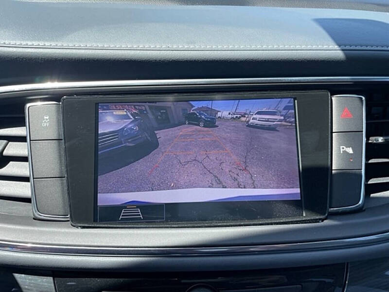 2020 Buick Enclave Essence