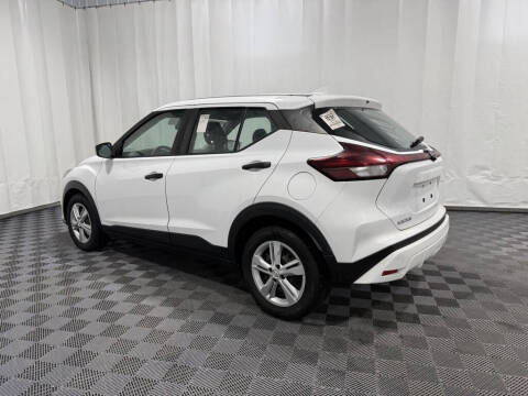 2022 Nissan Kicks S