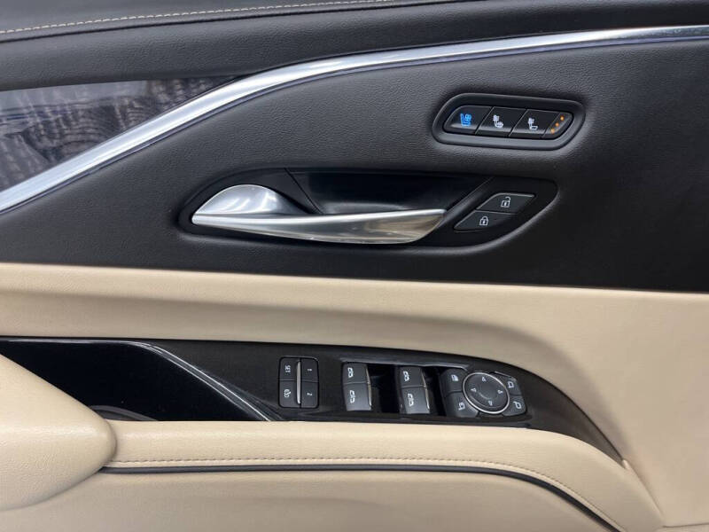 2022 Cadillac Escalade ESV Premium Luxury