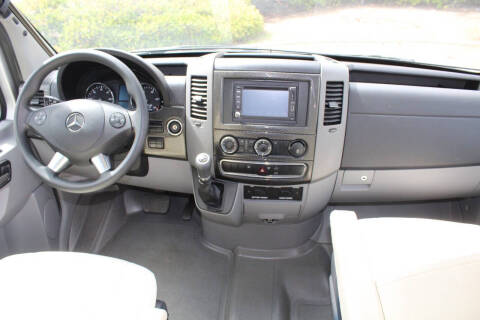 2015 Winnebago ERA 170A-MZB