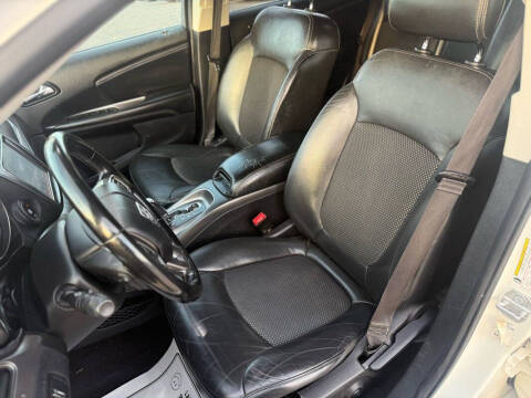 2020 Dodge Journey Crossroad