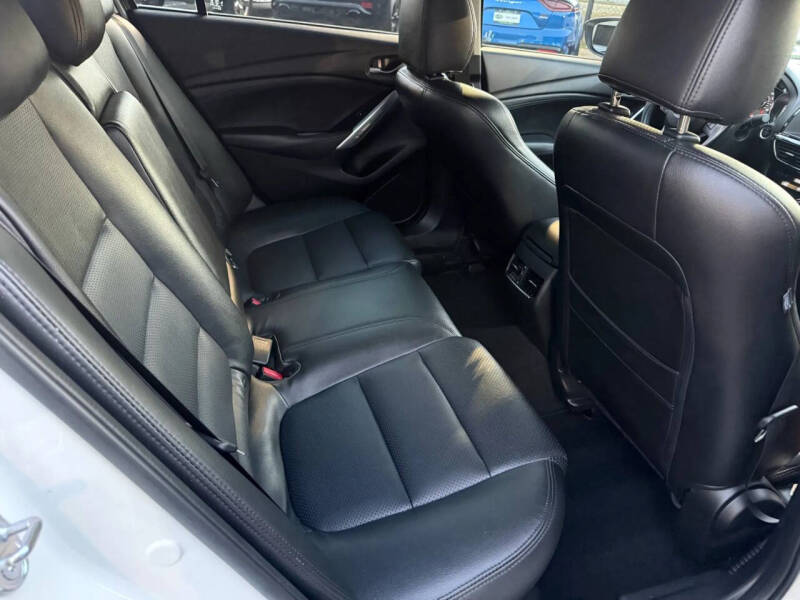 2015 Mazda MAZDA6 i Touring