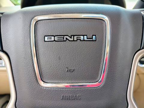 2016 GMC Yukon Denali