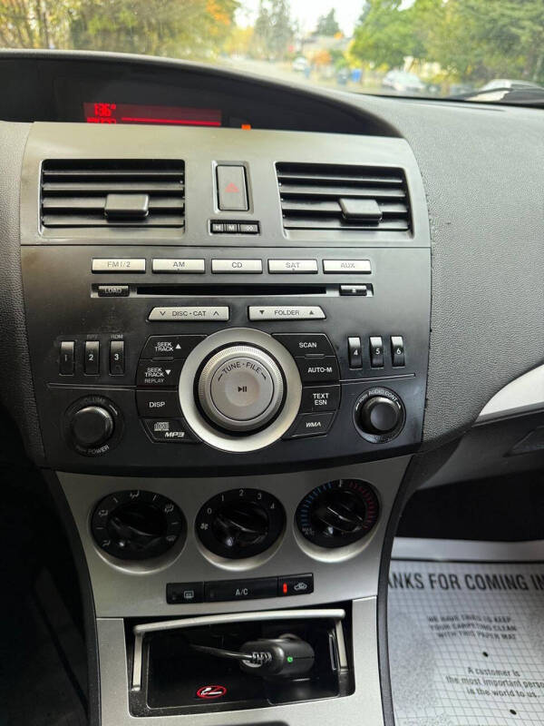 2010 Mazda MAZDA3 i Touring