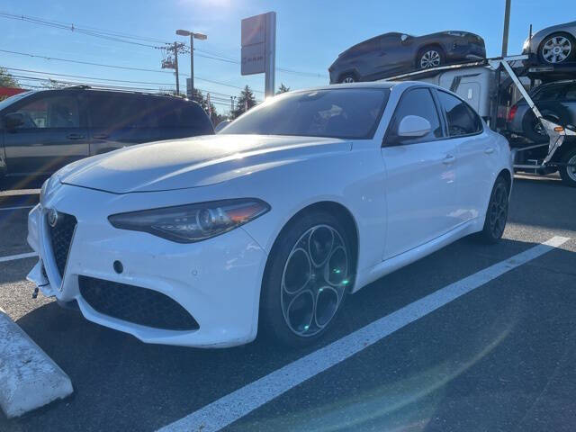 2022 Alfa Romeo Giulia Ti