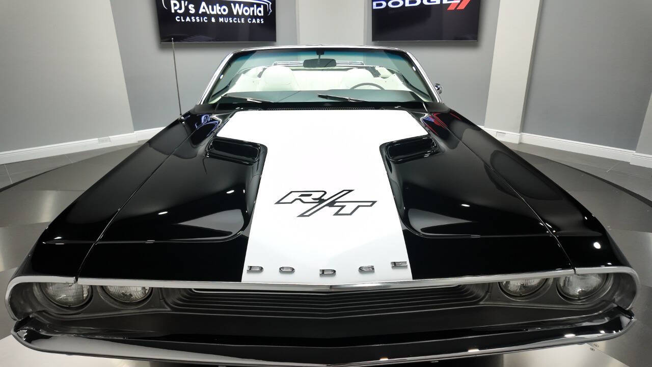 1970 Dodge Challenger 9