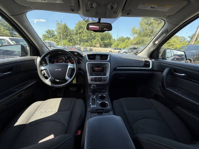 2016 GMC Acadia SLE-2