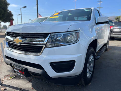 2016 Chevrolet Colorado for sale at Auto Max of Ventura in Ventura CA