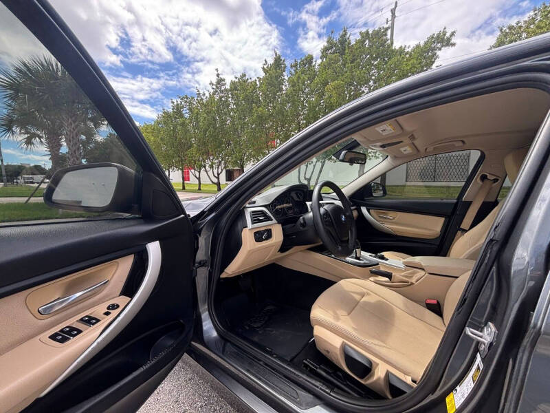 2018 BMW 3 Series 320i