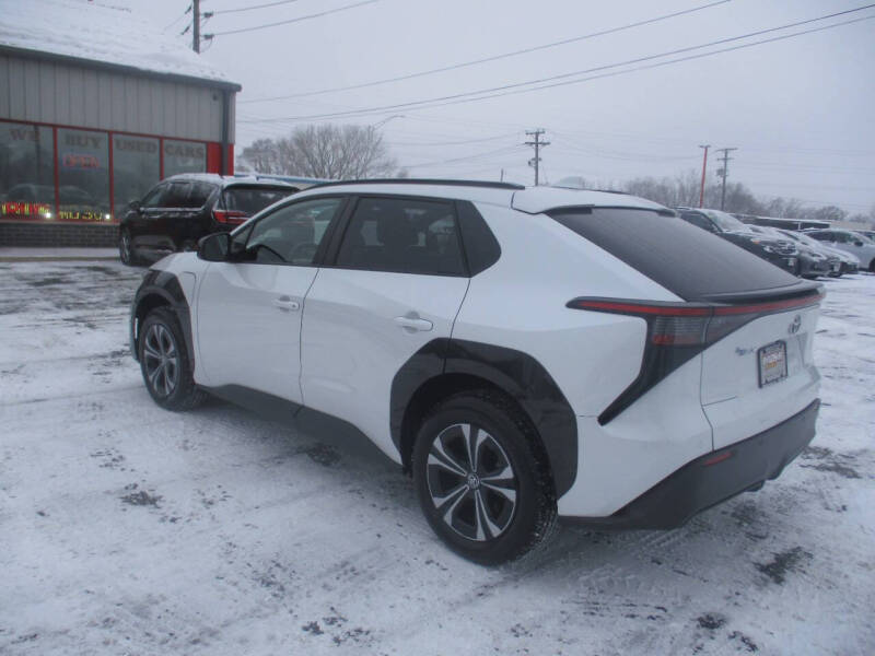 2023 Toyota bZ4X XLE