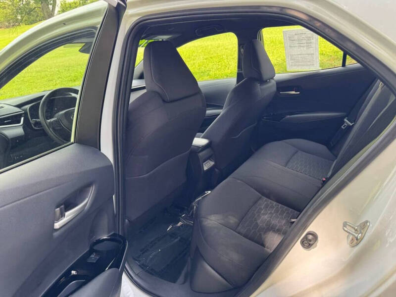 2024 Toyota Corolla Hatchback SE