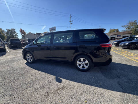 2015 Toyota Sienna L 7-Passenger
