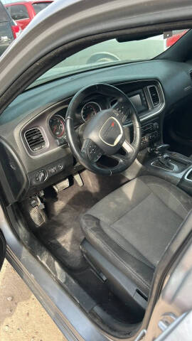 2017 Dodge Charger SE