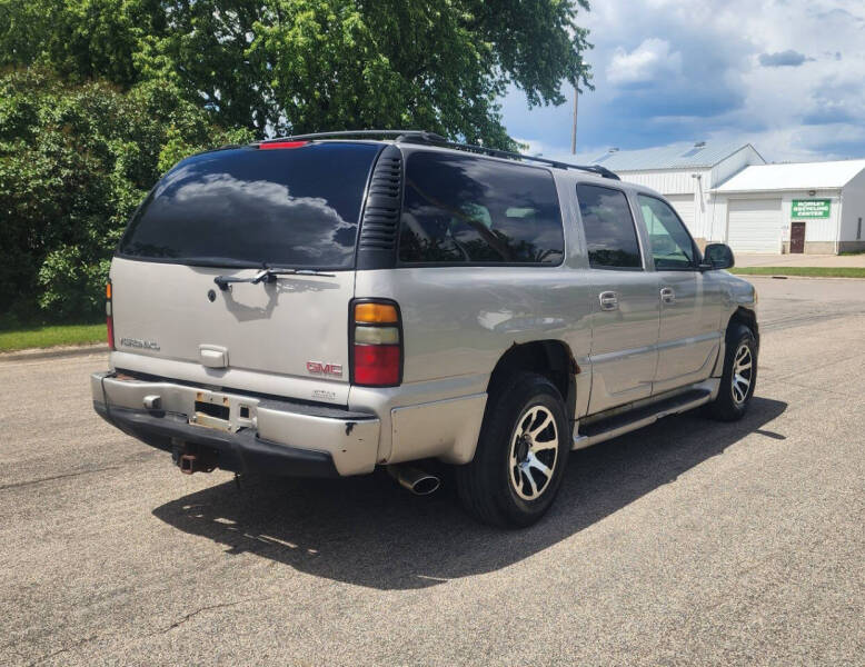 2004 GMC Yukon XL Denali