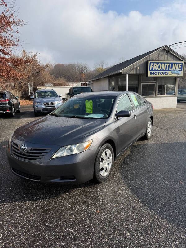 2009 Toyota Camry LE's photo