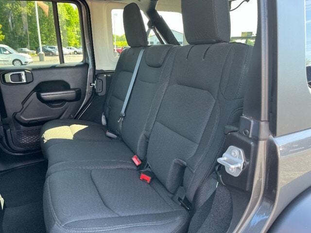 2020 Jeep Wrangler Unlimited 13