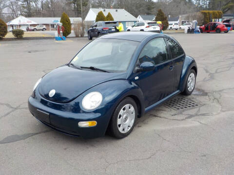2003 Volkswagen New Beetle for sale at RTE 123 Village Auto Sales Inc. in Attleboro MA