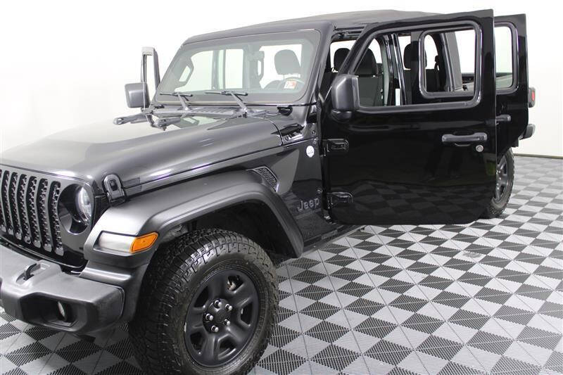 2021 Jeep Gladiator Sport