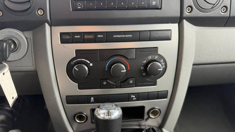 2006 Jeep Commander
