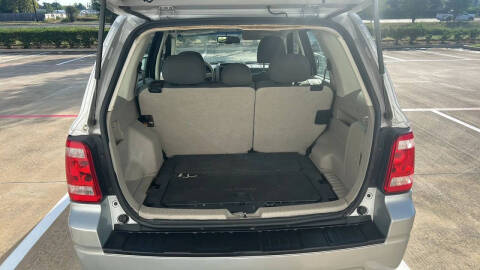 2009 Ford Escape XLS