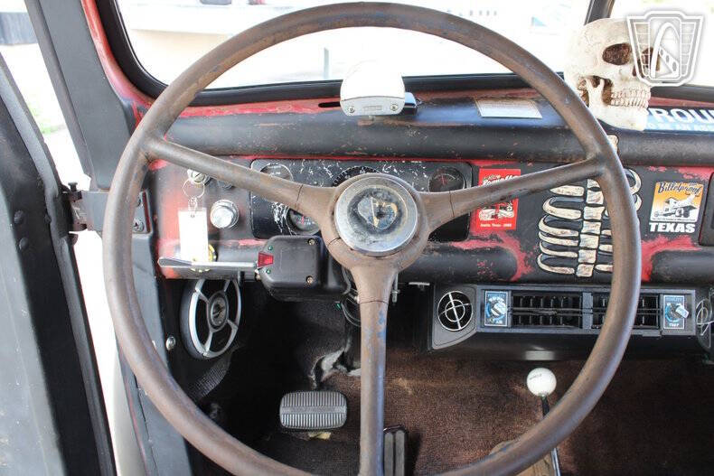 1947 Ford F-100