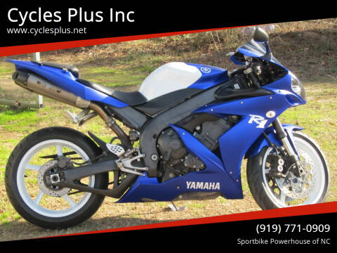 Yamaha YZF-R1 Image