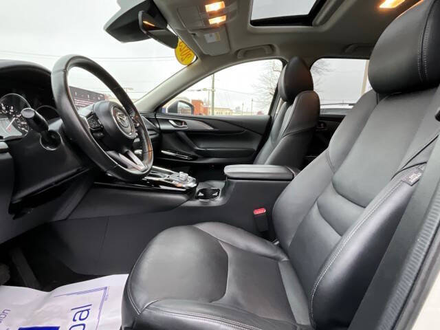 2023 Mazda CX-9 Touring Plus