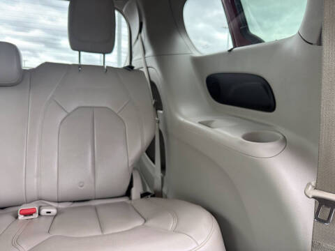 2019 Chrysler Pacifica Touring L Plus