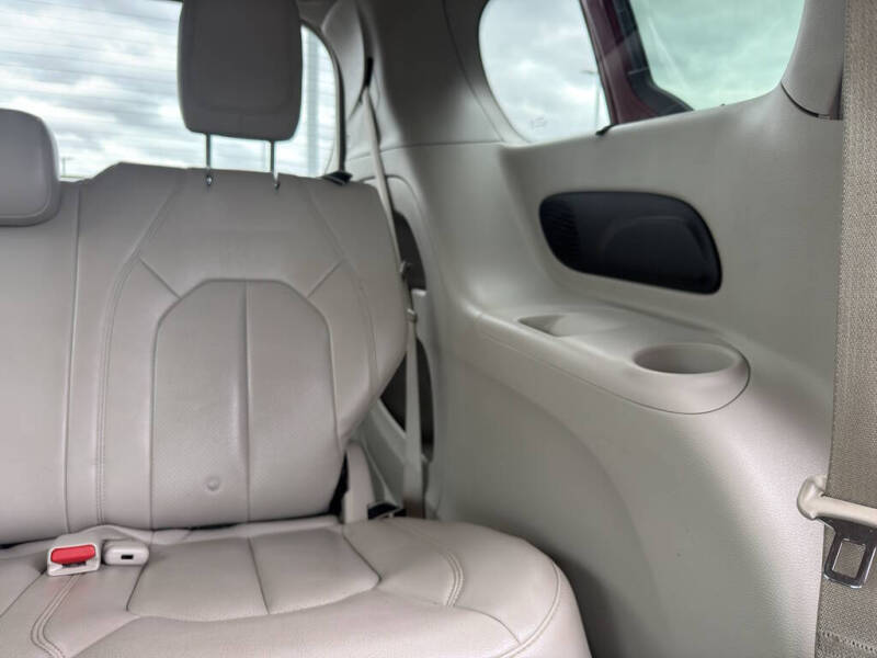 2019 Chrysler Pacifica Touring L Plus