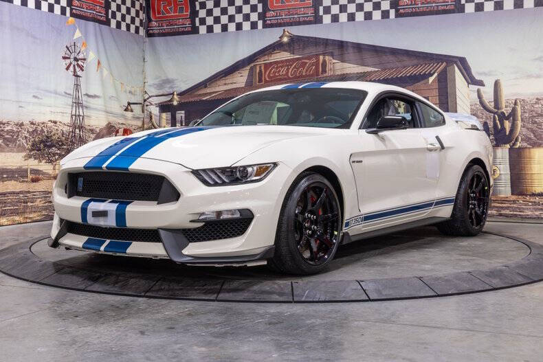 2020 Ford Mustang