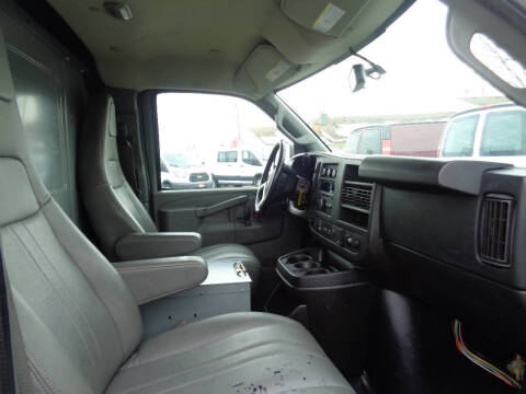 2017 Chevrolet Express 2500