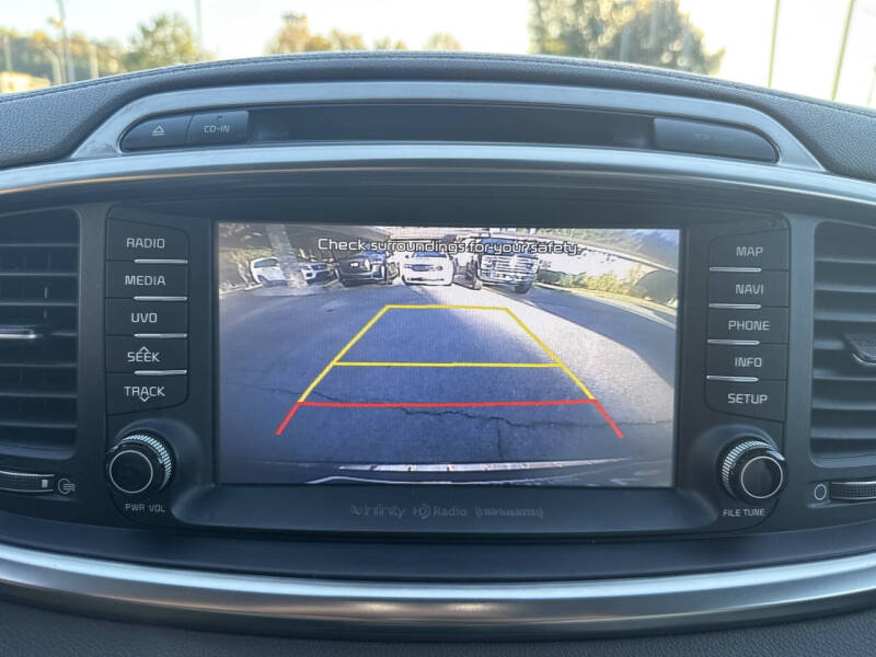 2017 Kia Sorento SX V6