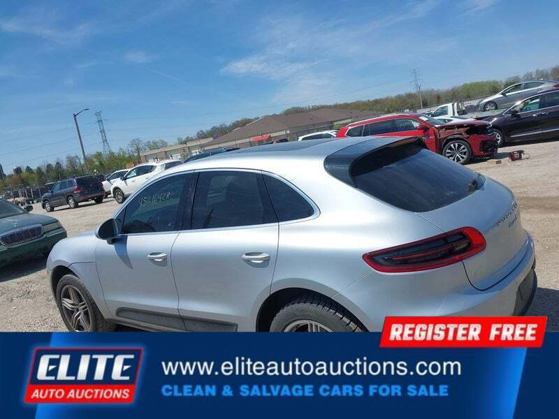 2015 Porsche Macan S
