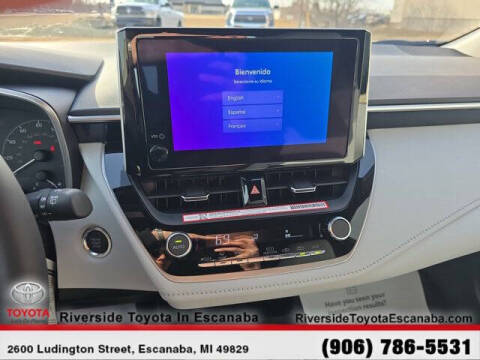 2025 Toyota Corolla Hatchback SE