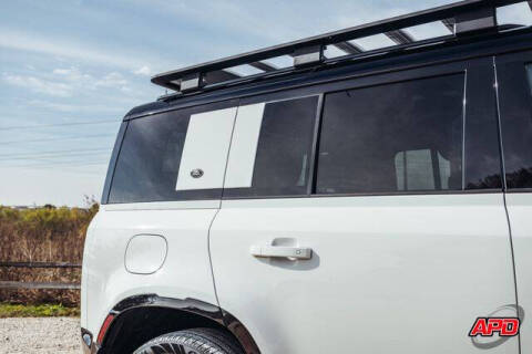 2022 Land Rover Defender 110 X-Dynamic HSE
