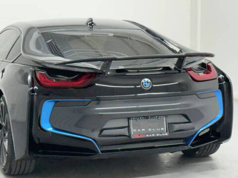 2016 BMW i8