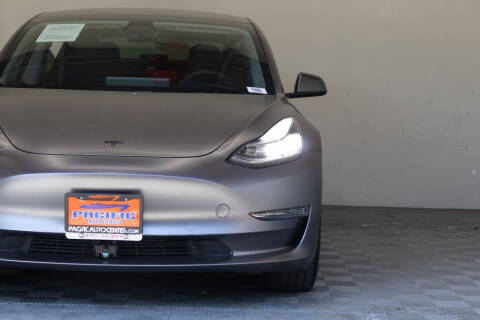 2020 Tesla Model 3 Standard Range Plus