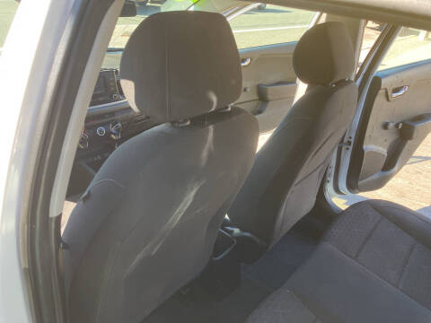 2018 Kia Rio 5-Door LX